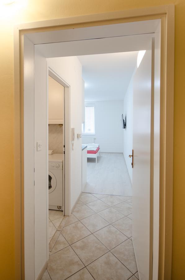 Apartment Trzaska With Free Parking 류블랴나 외부 사진